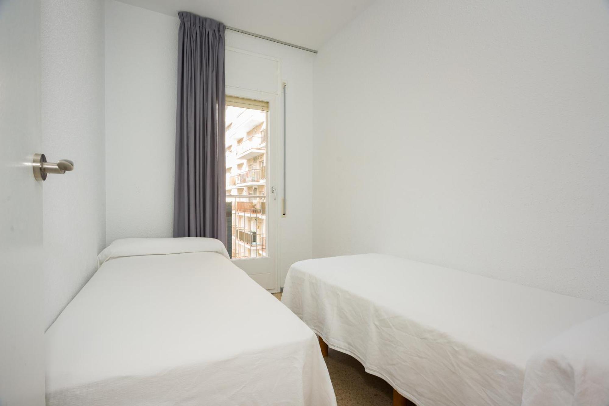 Apartamentos Blanes-Condal Costa Brava Екстериор снимка